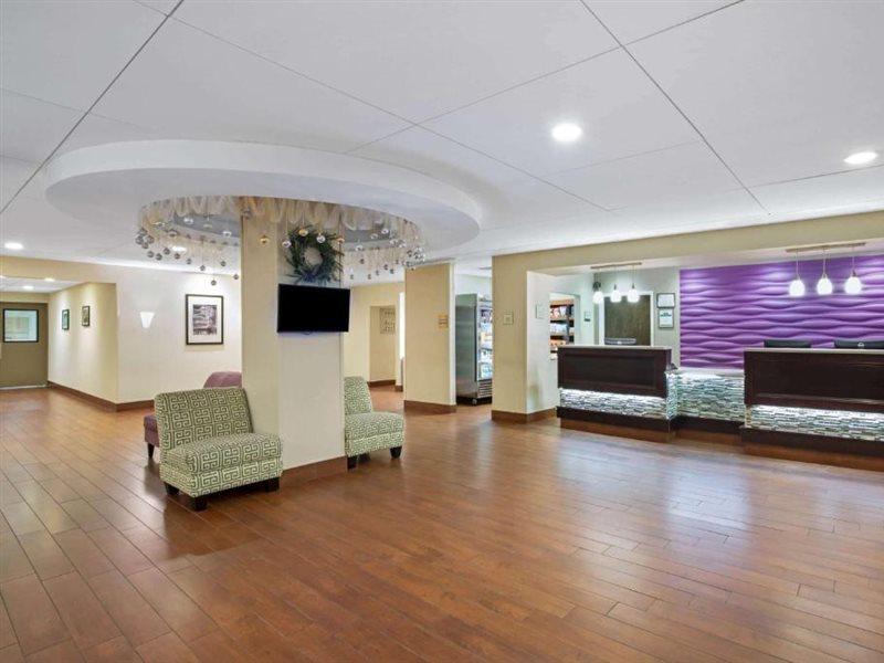 Hotel La Quinta By Wyndham Springfield Exterior foto