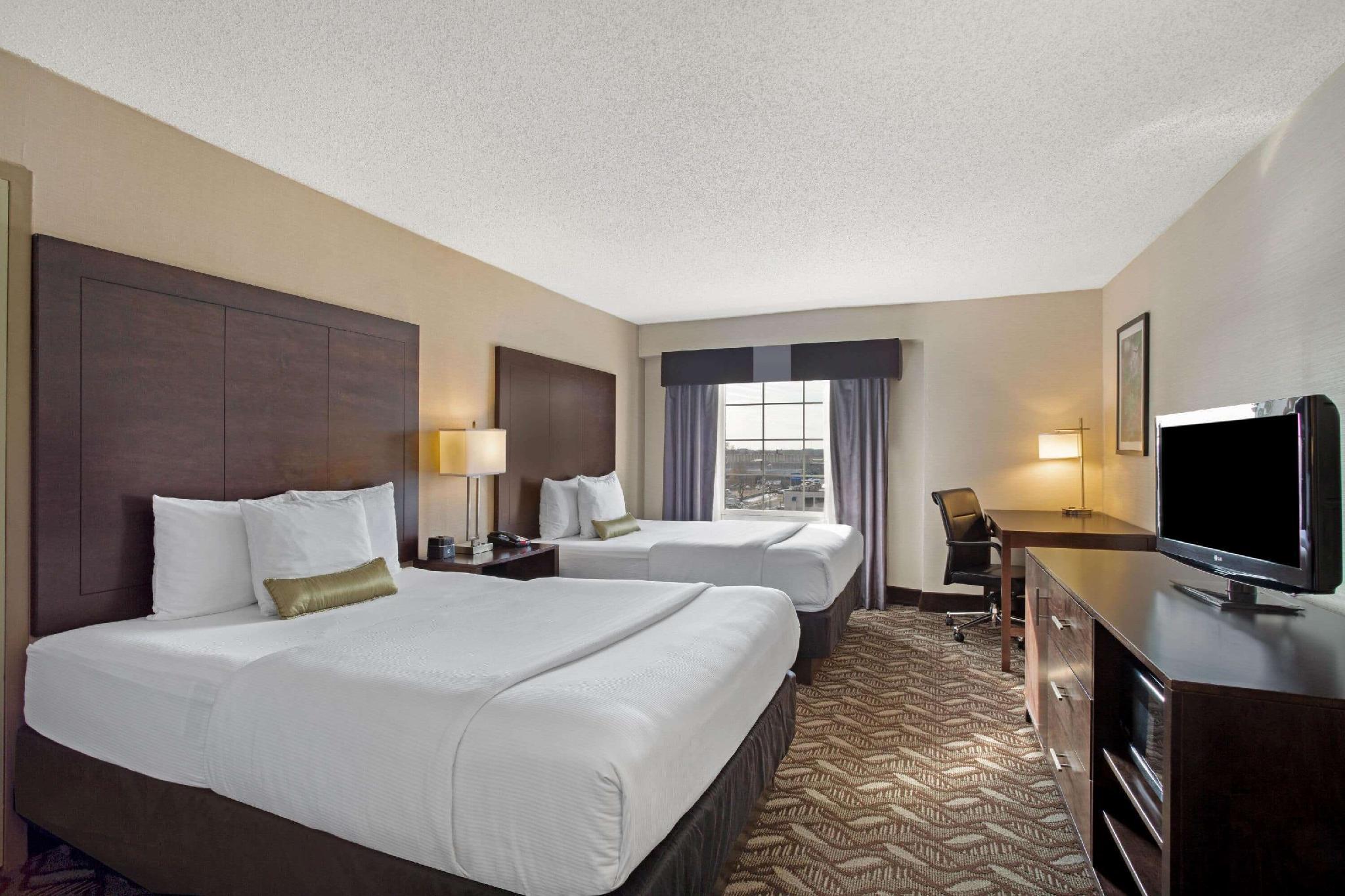 Hotel La Quinta By Wyndham Springfield Exterior foto